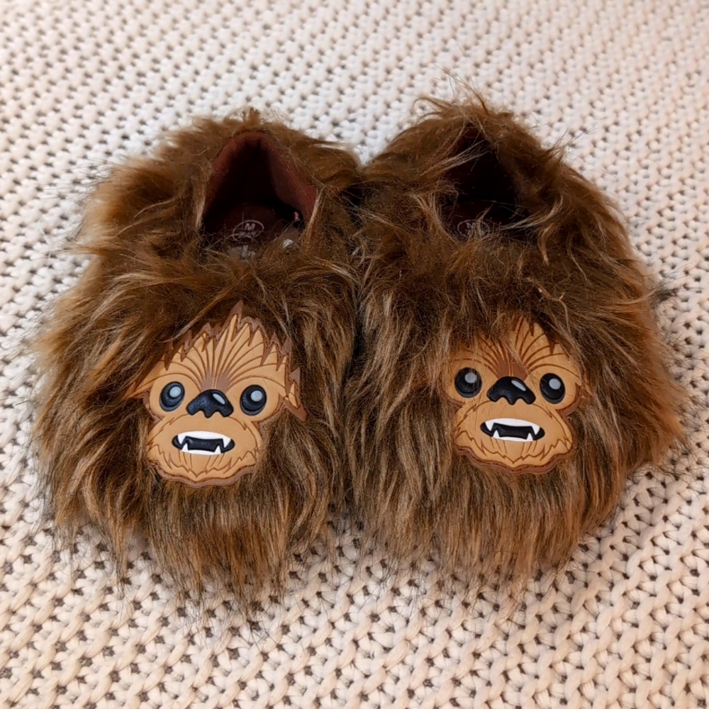Kids Chewbacca slippers